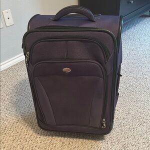American Tourister Purple Travel Bag